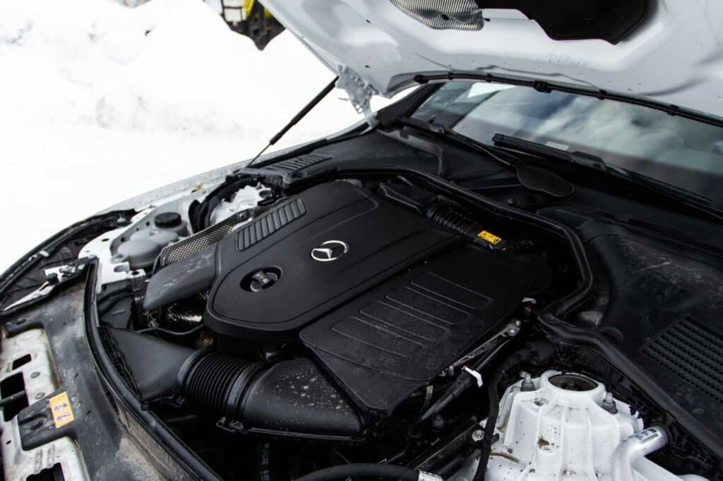 a photo of a Mercedes Benz engine Simmonson Automotive