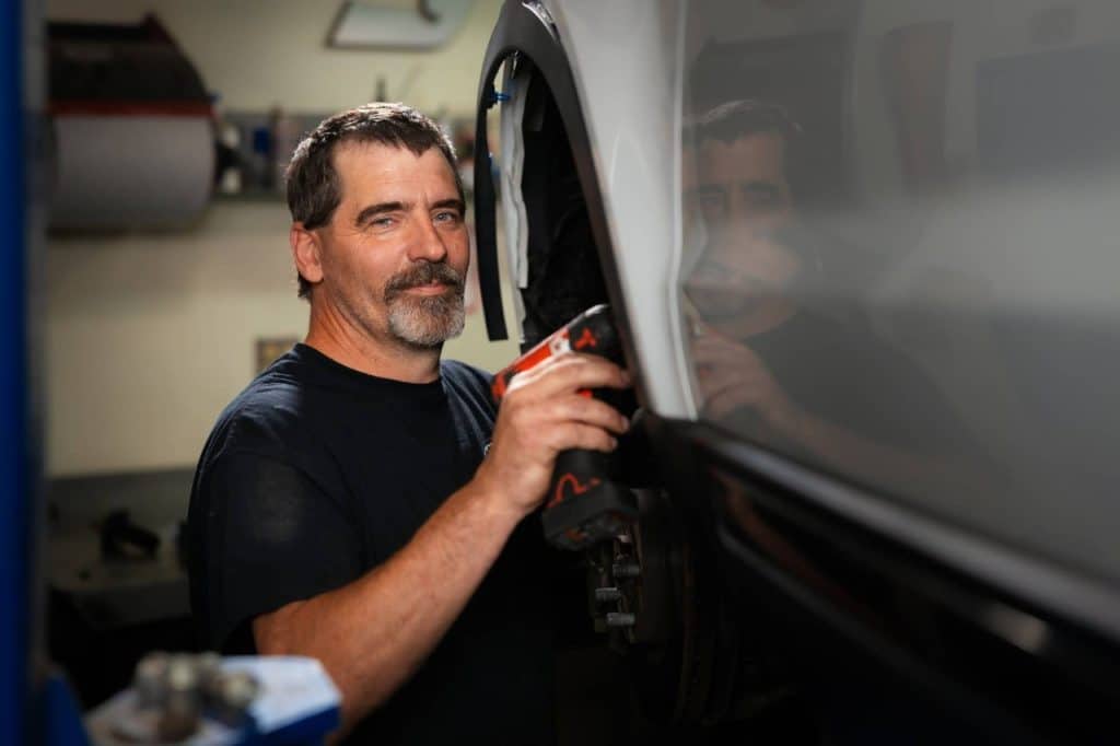 experienced OEM mechanics from Simmonson Auto